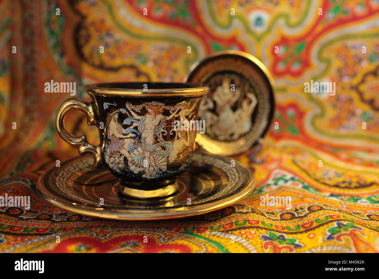 Dieux Grecs sur la tasse de café à proximité Banque D'Images