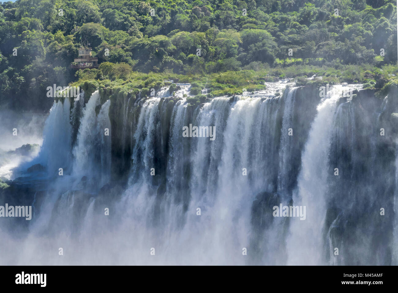 La Gorge du Diable d'Iguazu à la frontière de l'Argentine Banque D'Images