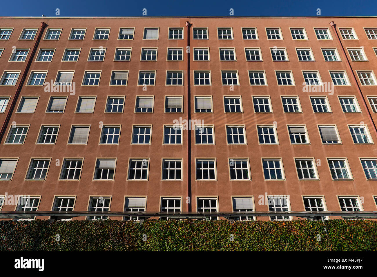 Immeuble de bureaux de l'entreprise Siemens,appelé aussi Himbeerpalast,Berlin,style construit 1948-1953,Erlangen, Moyenne-franconie Banque D'Images