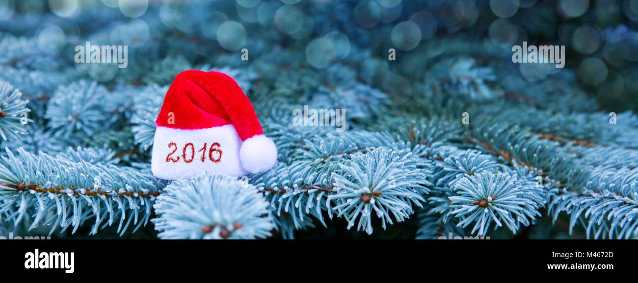 Nouvelle année 2016 signe avec Santa Claus hat . Banque D'Images
