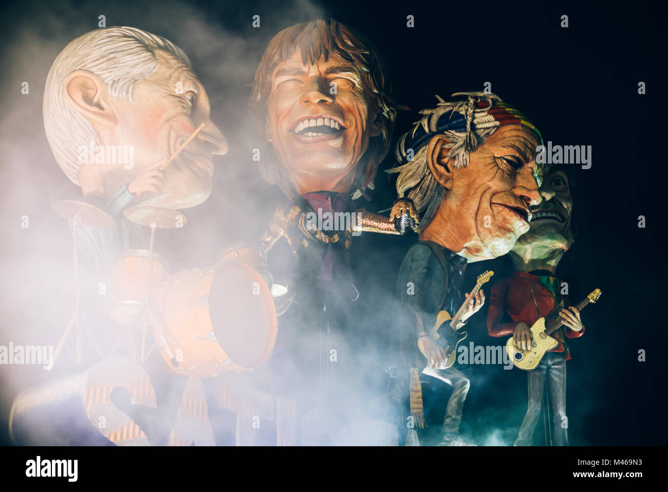 VIAREGGIO, ITALIE-jan.27 : rolling stones groupe est reproduit dans cette parade d'ouverture de la 145e édition du Carnaval le 27 janvier 2018 dans la Via Banque D'Images
