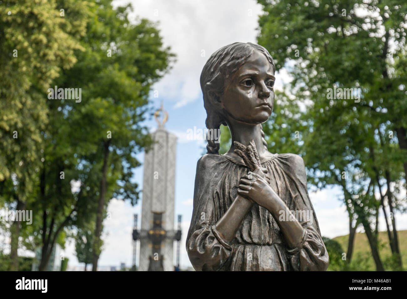 Statue connue comme le souvenir amer de l'enfance, Kiev, Ukraine Banque D'Images