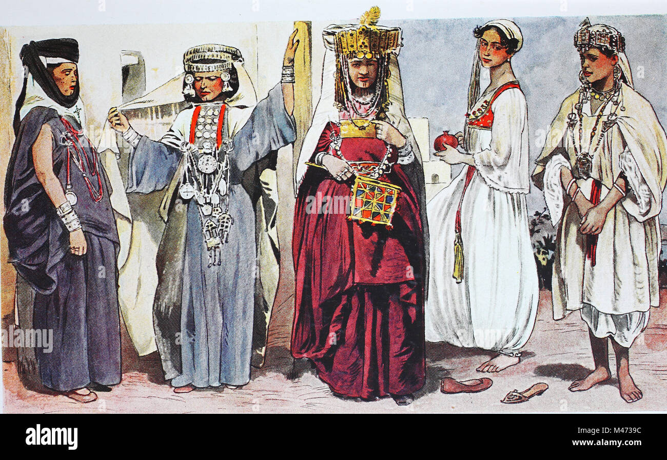 L'habillement, la mode en Algérie, Alger, autour de la 19e siècle, à partir  de la gauche, trois danseurs ou artistes, une dame d'Alger dans une robe de  chambre et une femme Kabyle,