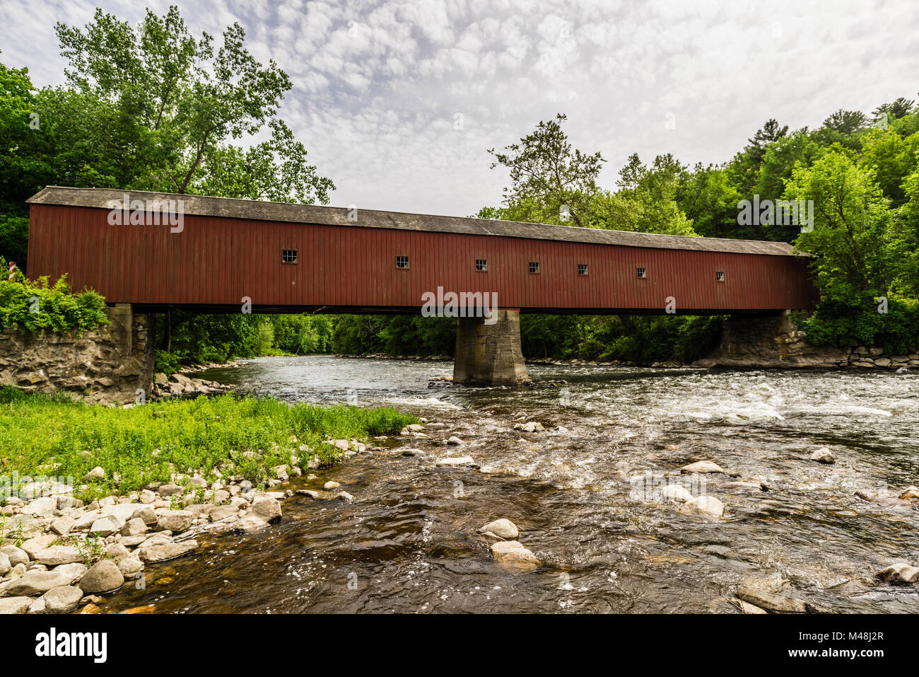 Pont couvert en   West Cornwall, Connecticut, Etats-Unis Banque D'Images