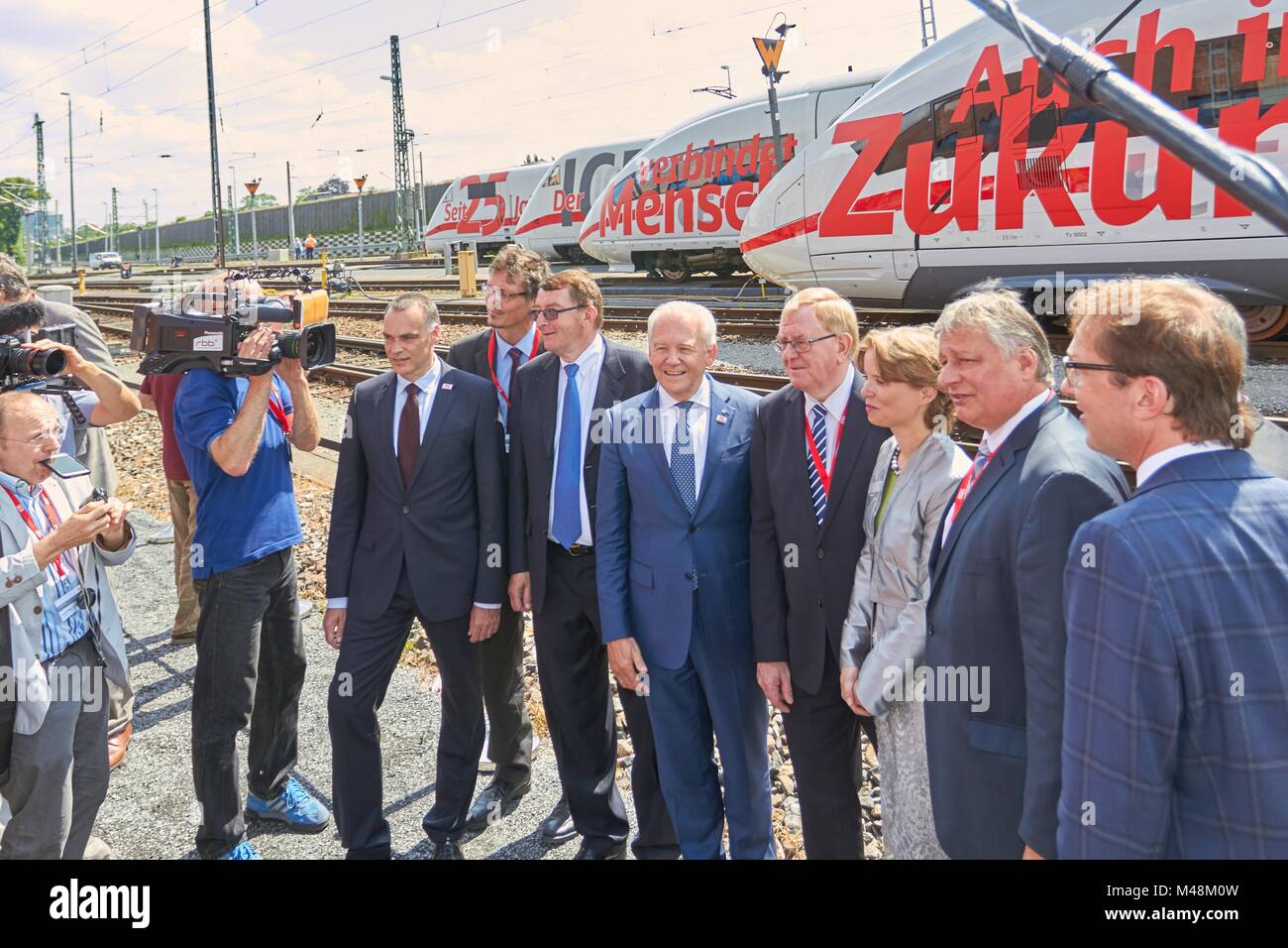 Deutsche Bahn : portrait de groupe occasion 25 ans ICE en Allemagne Banque D'Images