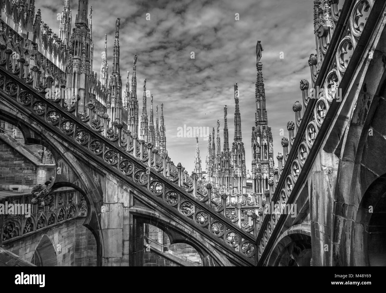 Terrasses de la cathédrale de Milan, Lombardie, Italie Banque D'Images