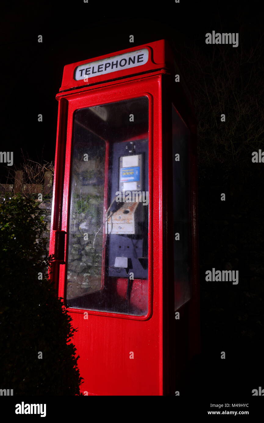 Une K8 Téléphone type fort situé sur un caravan park à Ingleton, Yorkshire du Nord Banque D'Images