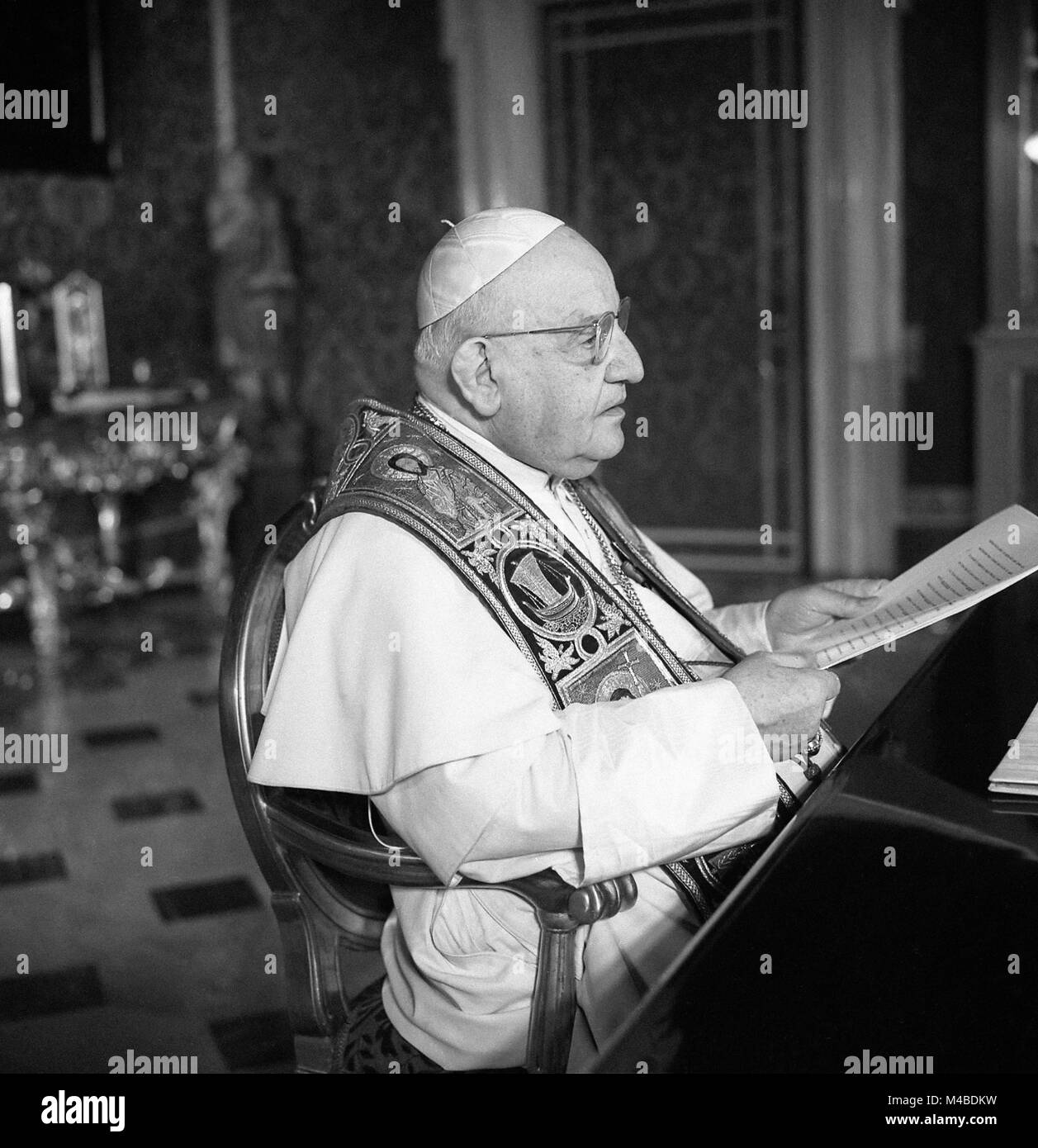 Le Pape Jean XXIII le 21 décembre 1961 message radio de Noël Banque D'Images
