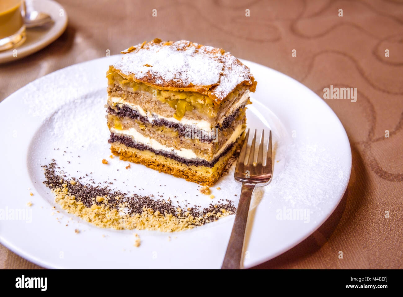 Gâteau slovène traditionnel avec des couches Banque D'Images