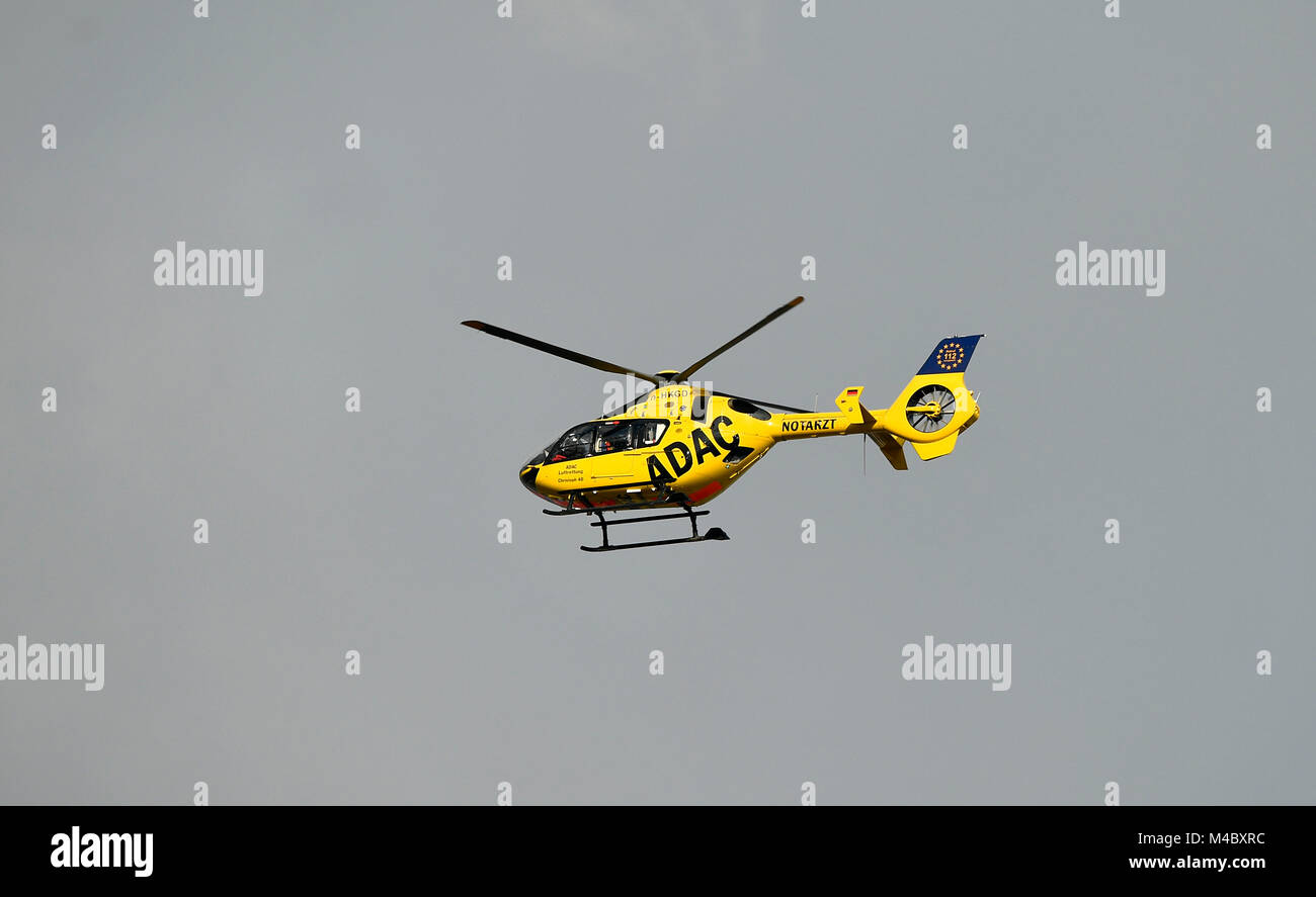 Sauvetage aérien d'urgence de l'ADAC,médecin,hélicoptère de sauvetage Christoph 40 Eurocopter EC135 P2 + (CE135 P2i) D-HKGD,Augsburg,Bavaria Banque D'Images