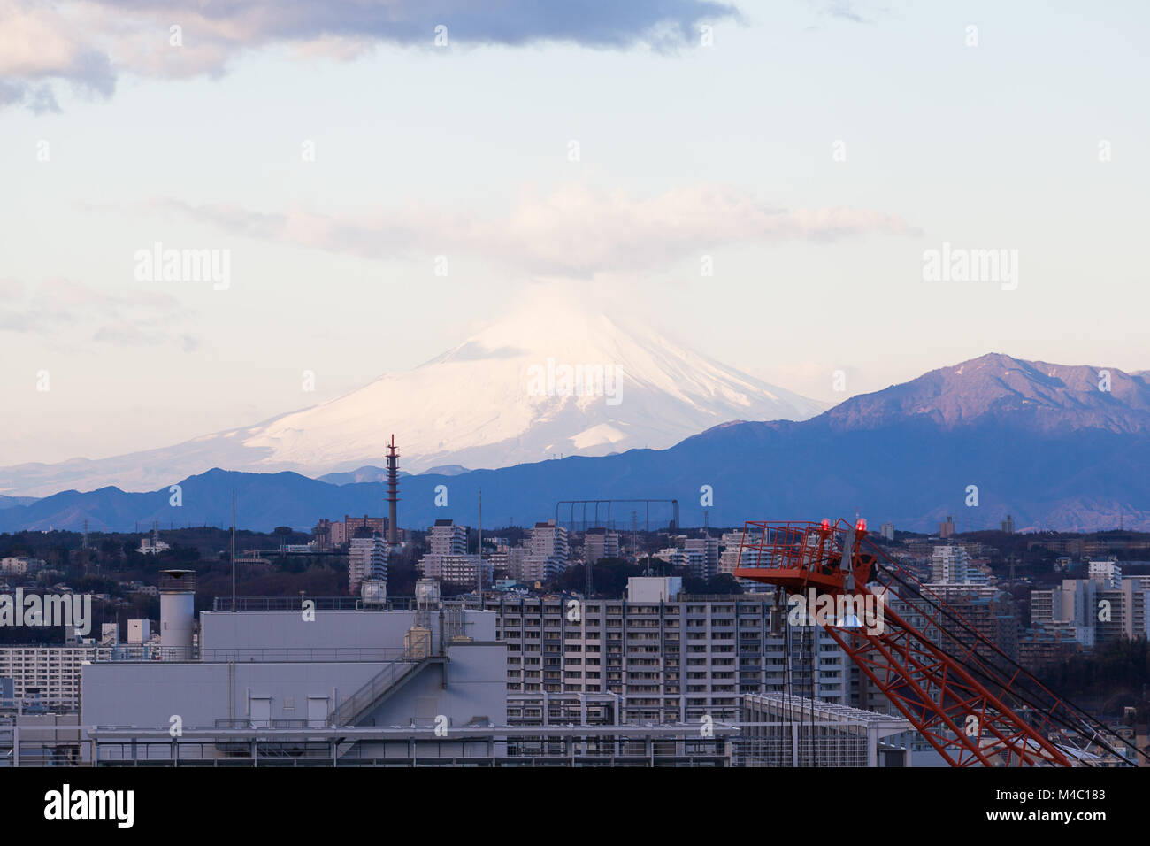 Le Mt Fuji Coucher de Yokohama, Japon Japonais Montagne Nuages Banque D'Images