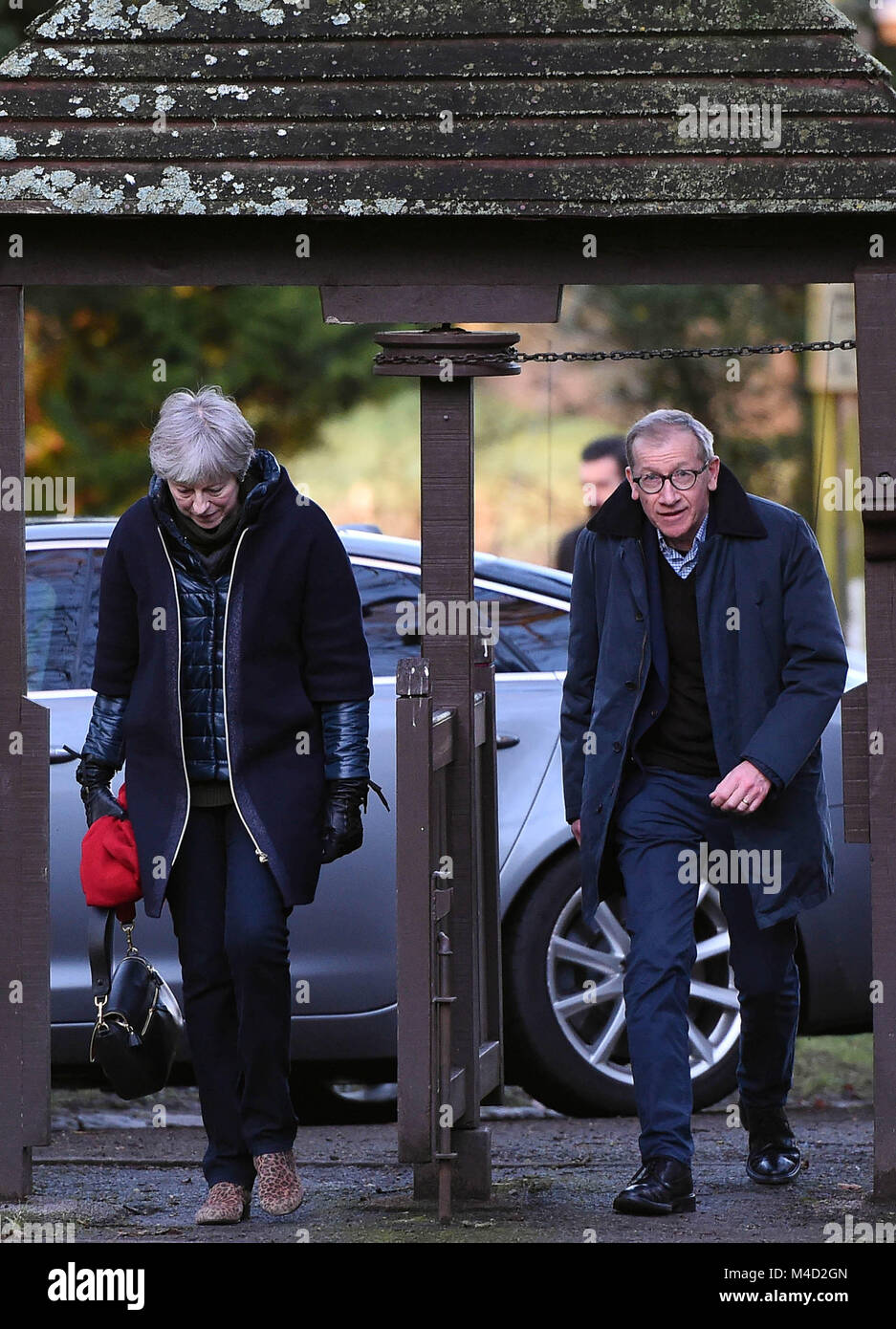 Maidenhead, Royaume-Uni. 11 février 2018. Premier ministre Theresa May, accompagnée de son mari Philippe, assiste à un service religieux, près de sa circonscription de Maidenhead. Banque D'Images