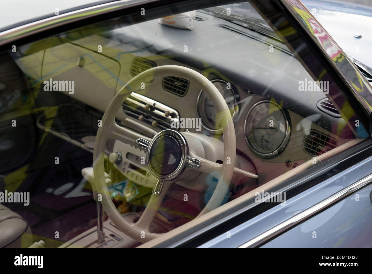 Vieille voiture Banque D'Images