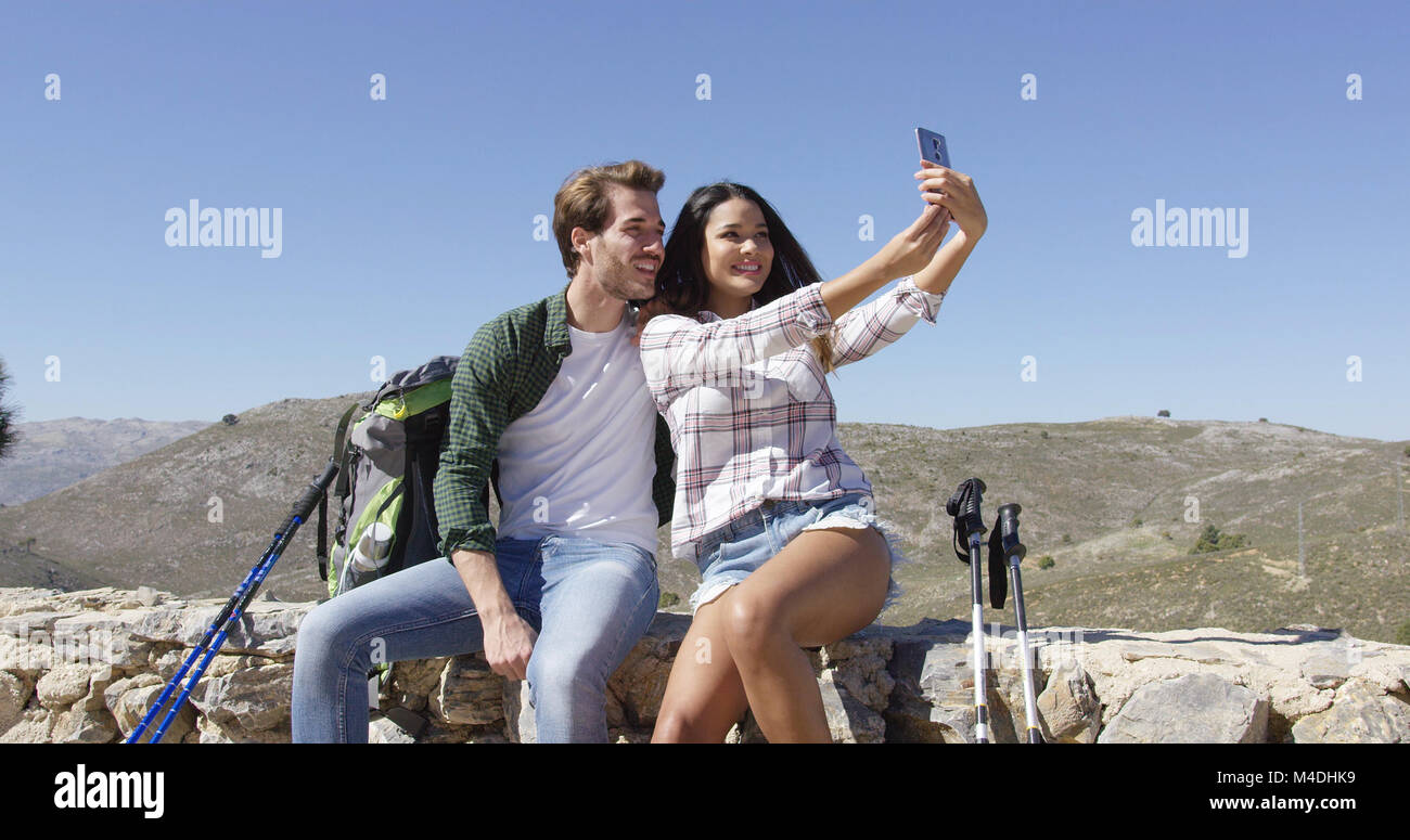 Sweet couple selfies Banque D'Images