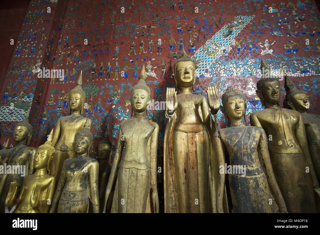 LAOS LUANG PRABANG VAT XIENG THONG FIGURE de Bouddha Banque D'Images