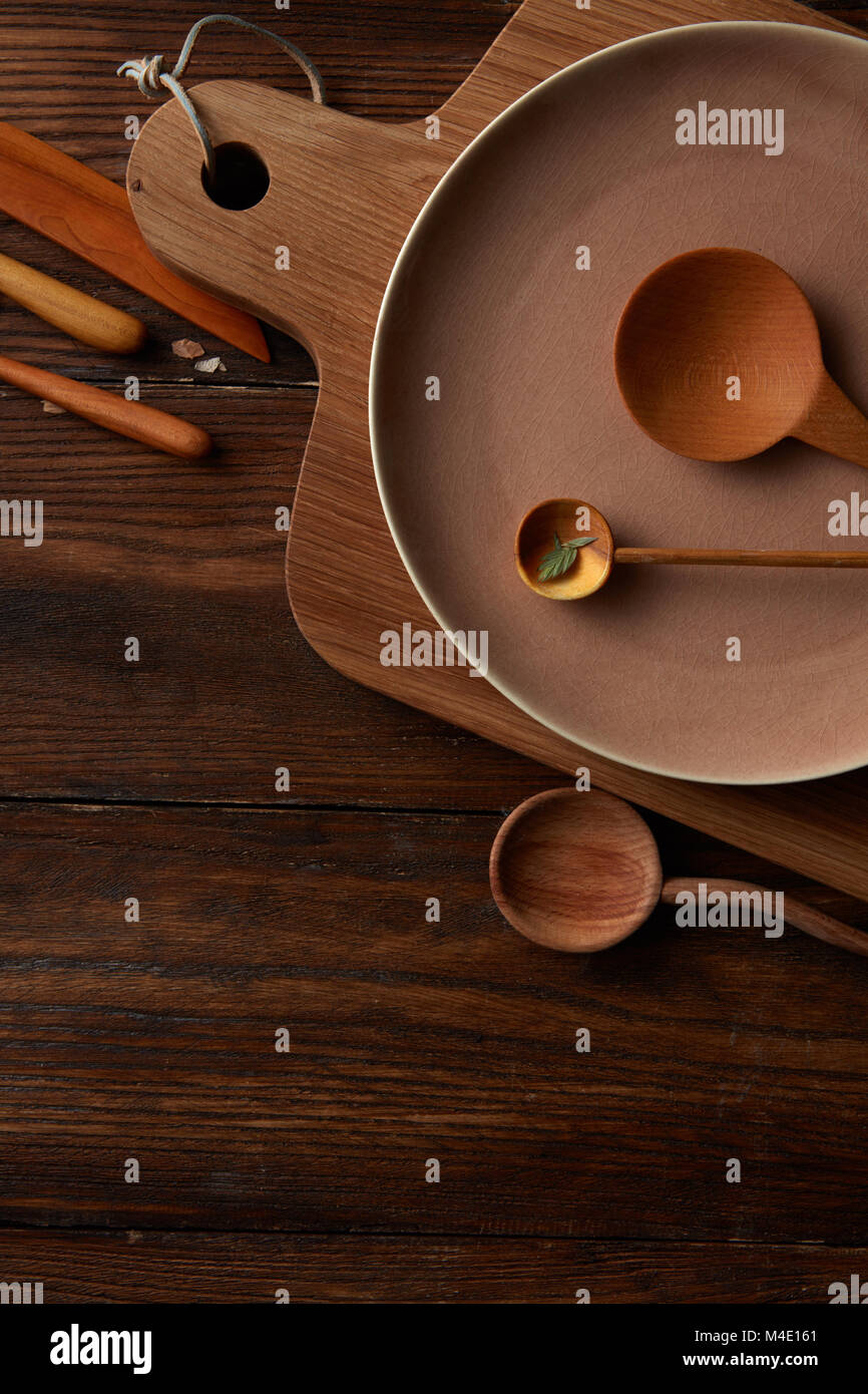 Composition des appareils de cuisine sur table en bois Banque D'Images