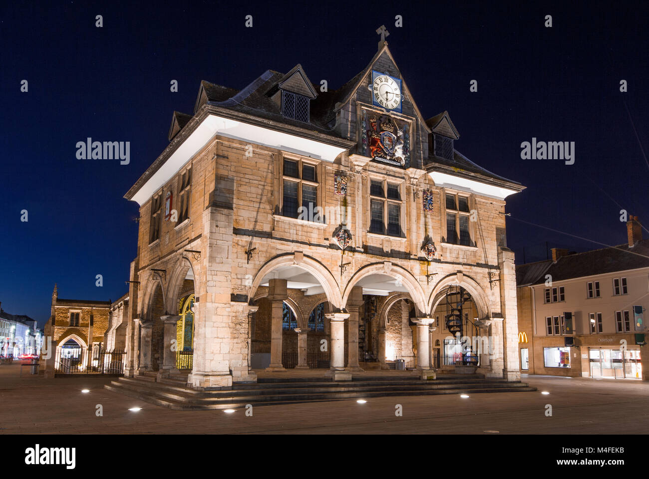 PETERBOROUGH, Royaume-Uni, - le 12 février 2018. Guildhall of Peterborough est un exemple d'une architecture historique dans le centre-ville de Peterborough, au Royaume-Uni, et de l'illustré Banque D'Images