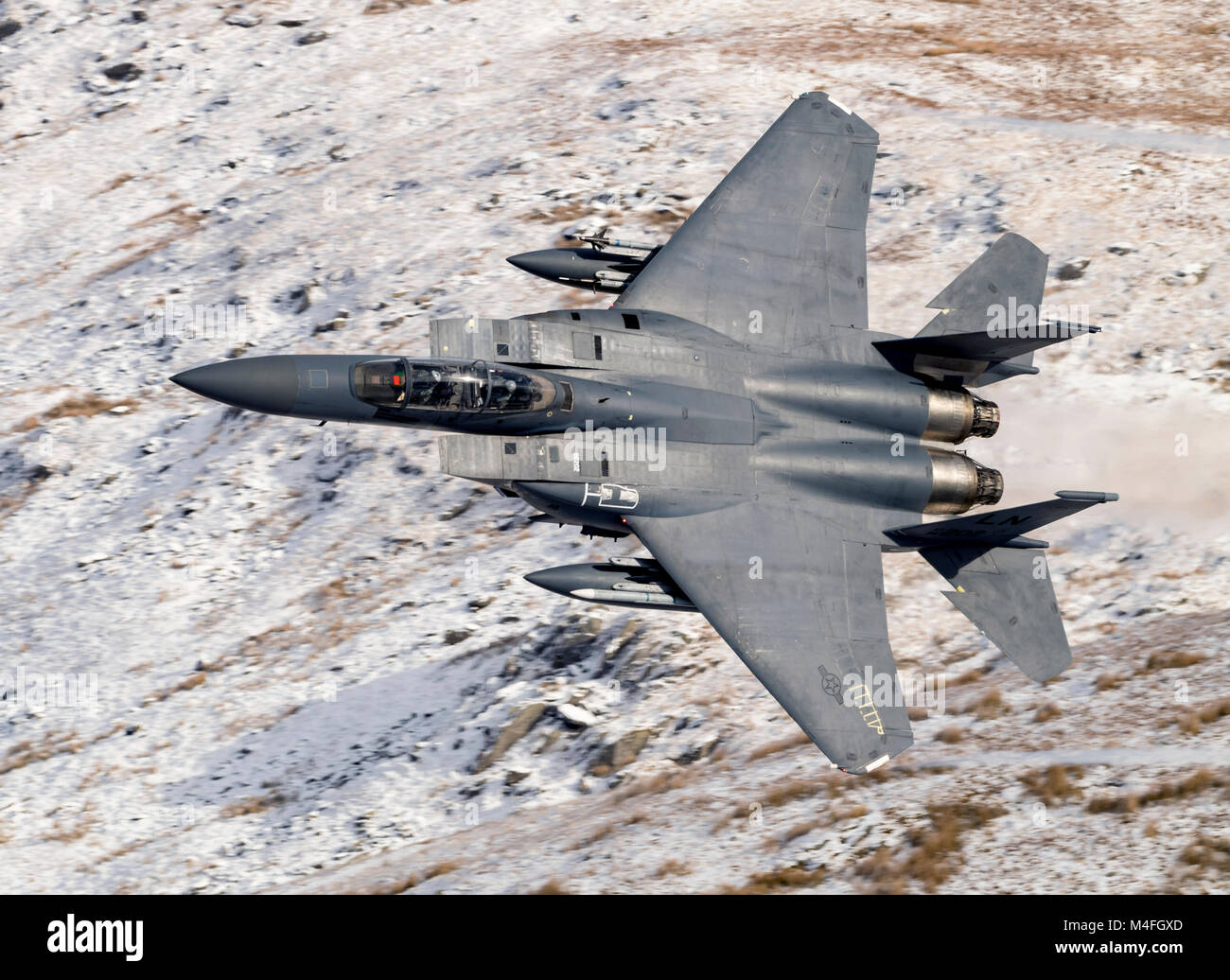 USAF F-15E Strike Eagle à partir de la 48e Escadre de chasse de formation de vol à basse altitude au Pays de Galles Banque D'Images