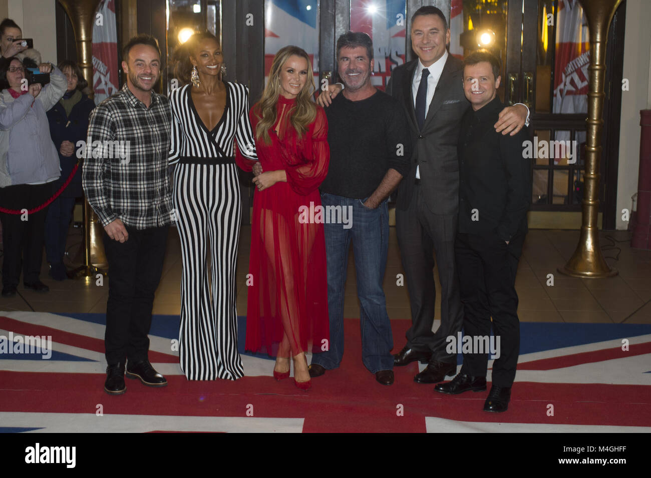 Les juges et les présentateurs arrivent pour Britain's got talent à l'Opéra de Blackpool. Avec : Ant McPartlin, Alesha Dixon, Amanda Holden, Simon Cowell, David Walliams, Declan Donnelly, Anthony McPartlin Où : Blackpool, Royaume-Uni Quand : 16 Jan 2018 : Crédit d'Euan Cherry/WENN.com Banque D'Images