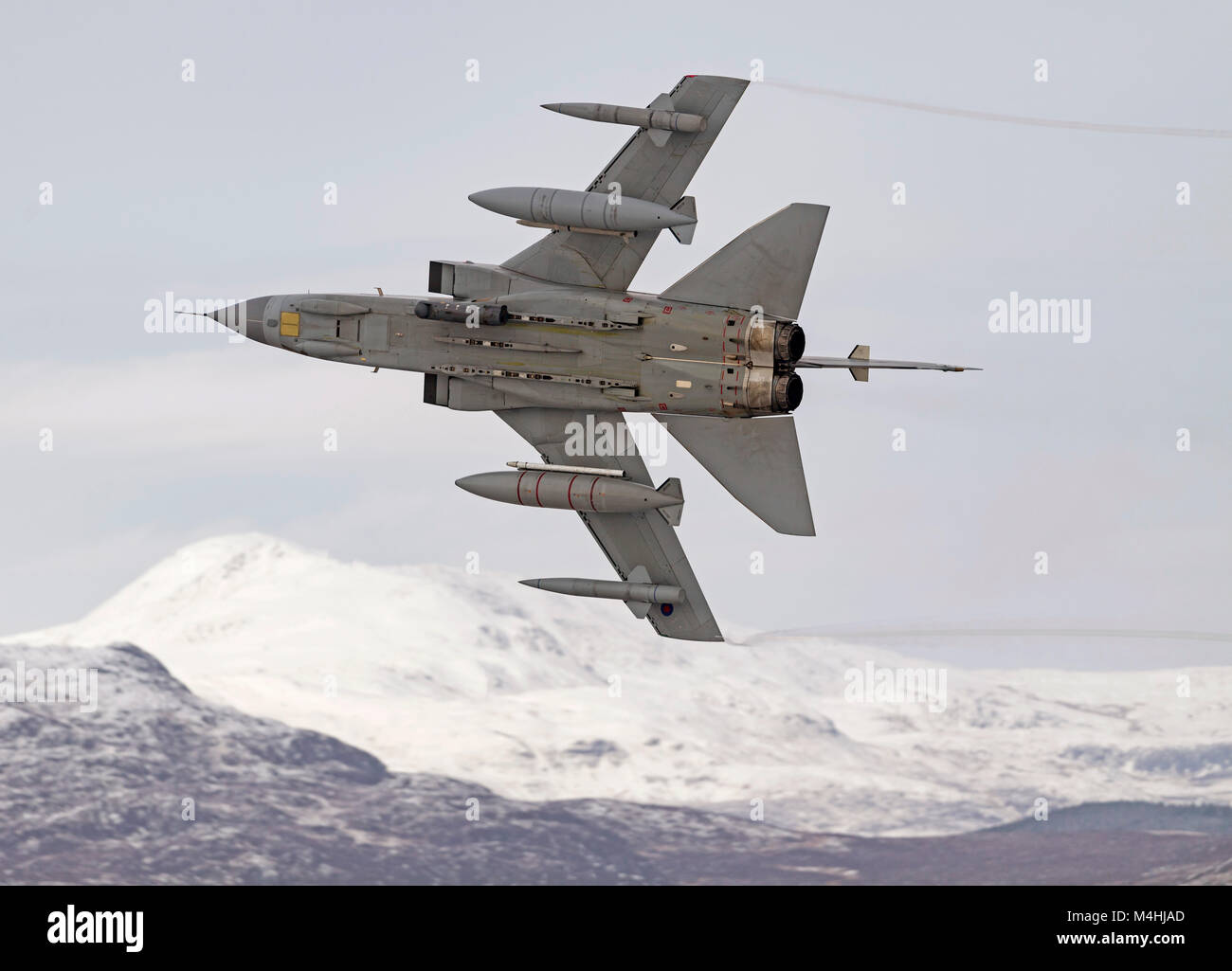 RAF Tornado GR4, sortie de la zone de vol basse 7 (boucle de Mach) après une sortie d'entraînement Banque D'Images
