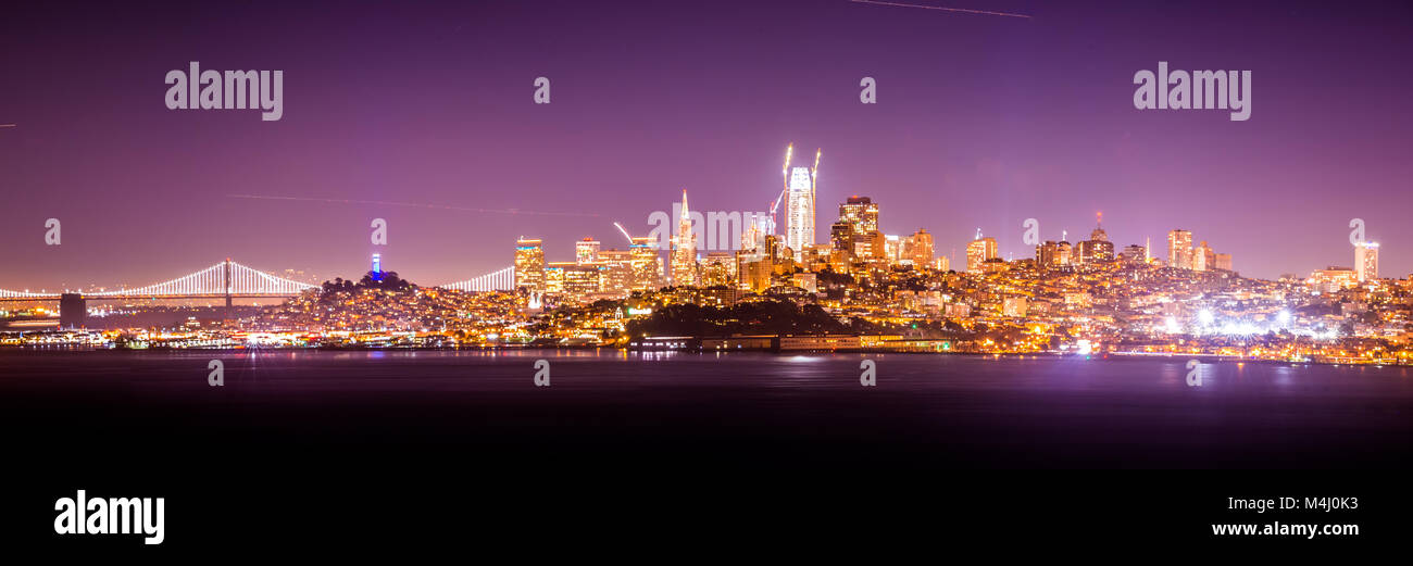 San Francisco Californie cityscape skyline at night Banque D'Images