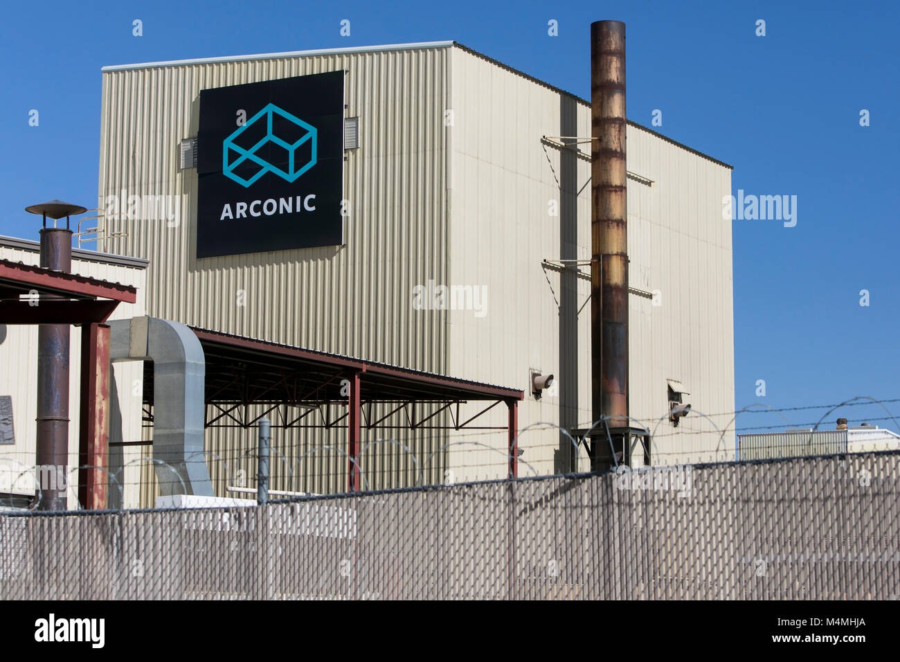 Un logo affiche à l'extérieur d'un établissement occupé par Arconic à Chandler, Arizona, le 3 février 2018. Banque D'Images