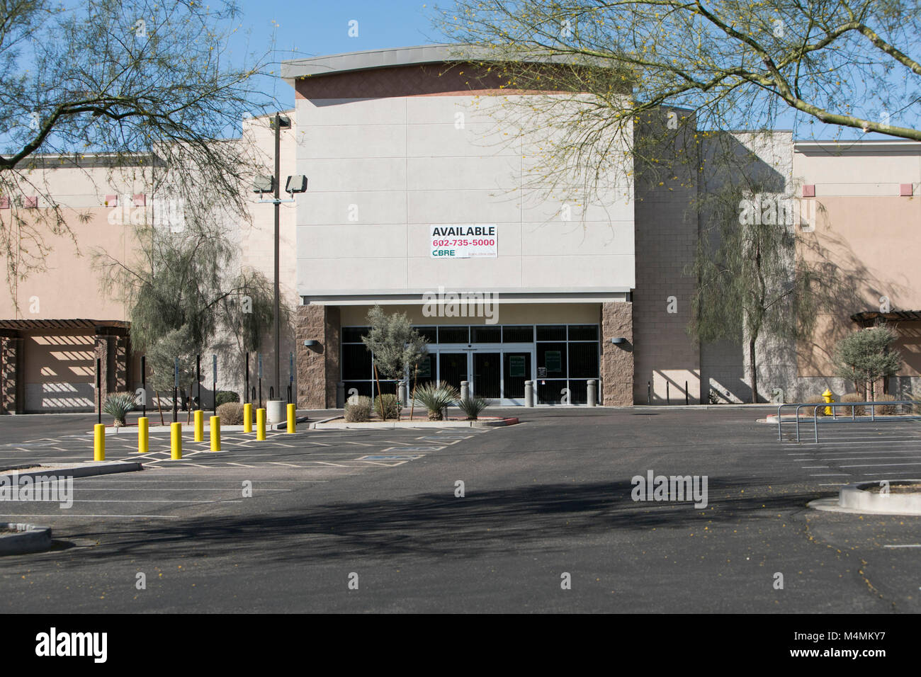 Postes vacants devantures au détail dans un centre commercial à Scottsdale, en Arizona, le 4 février 2018. Banque D'Images