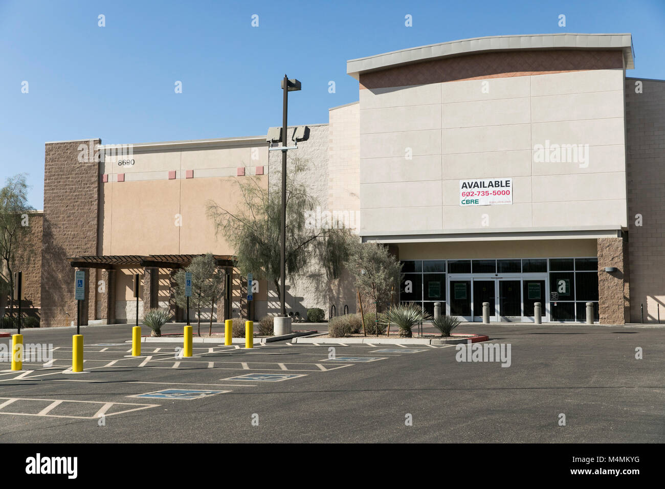 Postes vacants devantures au détail dans un centre commercial à Scottsdale, en Arizona, le 4 février 2018. Banque D'Images