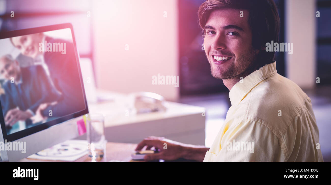 Image composite de portrait of smiling businessman Banque D'Images
