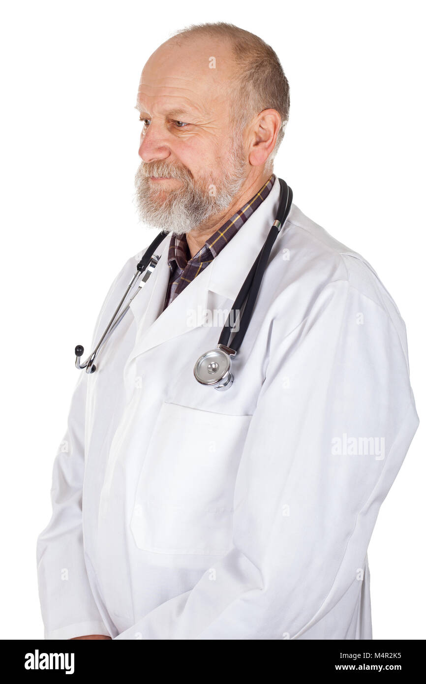 Portrait of mature médecin avec blouse blanche et stéthoscope sur fond isolé Banque D'Images