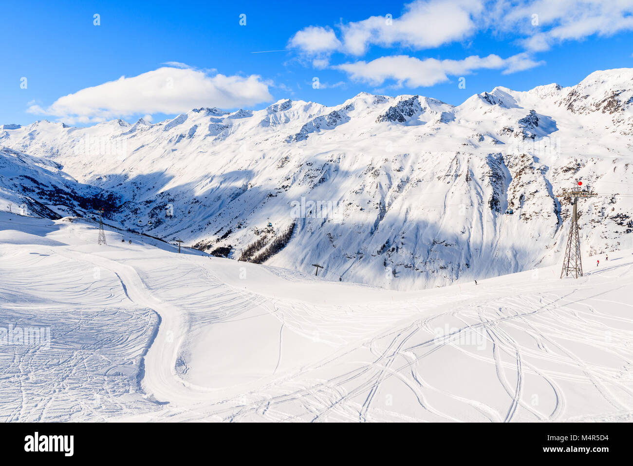 Belles montagnes dans la saison d'hiver au domaine skiable Hochgurgl-Obergurgl, Tirol, Autriche Banque D'Images