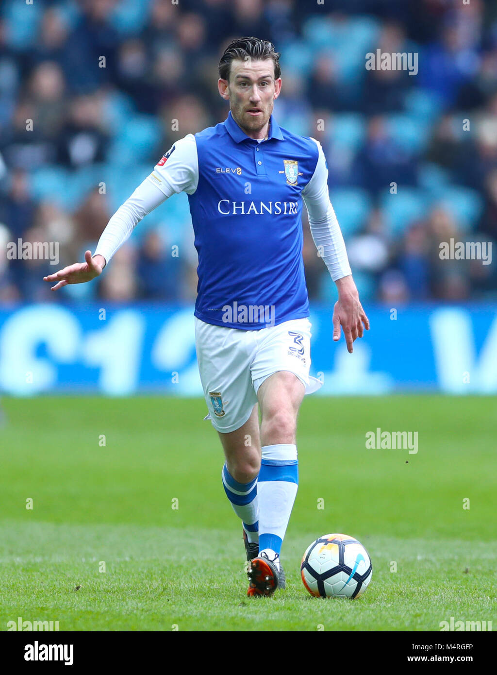 Sheffield Wednesday's David Jones au cours de l'Emirates en FA Cup, 5ème tour à Hillsborough, Sheffield. ASSOCIATION DE PRESSE Photo. Photo date : Samedi 17 février 2018. Voir l'ACTIVITÉ DE SOCCER histoire Sheff Mercredi crédit photo doit se lire : Tim Goode/PA Wire. RESTRICTIONS : EDITORIAL N'utilisez que pas d'utilisation non autorisée avec l'audio, vidéo, données, listes de luminaire, club ou la Ligue de logos ou services 'live'. En ligne De-match utilisation limitée à 75 images, aucune émulation. Aucune utilisation de pari, de jeux ou d'un club ou la ligue/dvd publications. Banque D'Images
