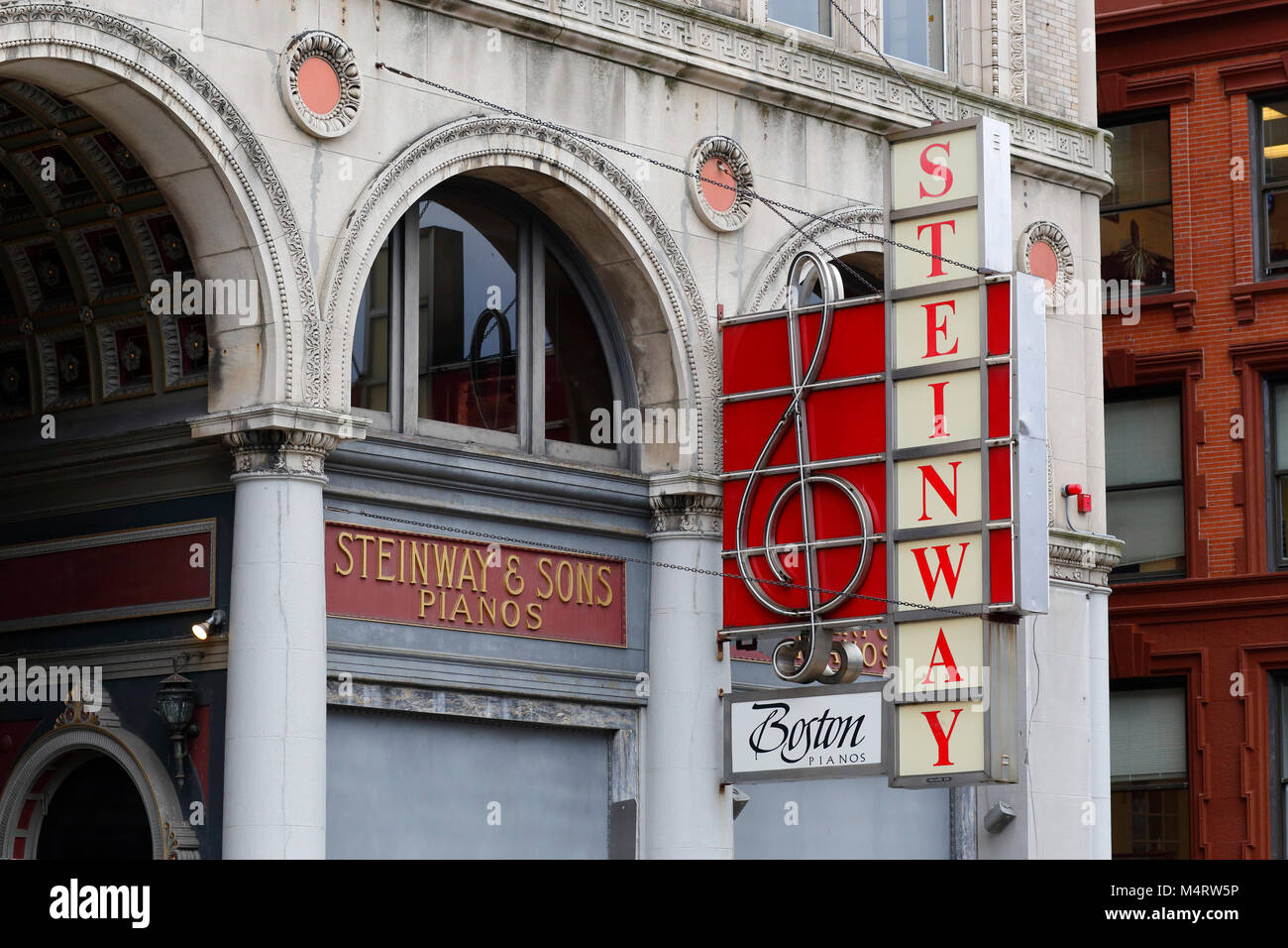 Le Steinway and Sons, chapiteau 162 Boylston Street, Boston, MA Banque D'Images