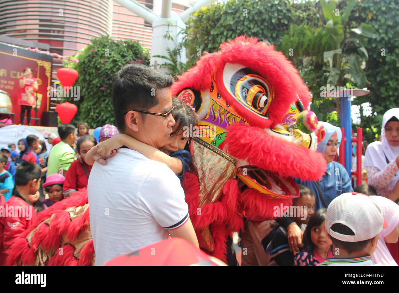 BANDUNG, INDONÉSIE, IMLEK. Célébration du Nouvel An chinois dans un centre commercial à Bandung, Java ouest, Indonésie. Banque D'Images