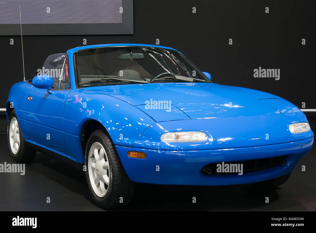 1990 Mazda Miata blue Banque D'Images