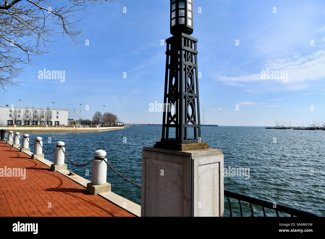 Vue sur la baie de Chesapeake et de l'intérieur de l'United States Naval Academy, Annapolis, MD, USA Banque D'Images