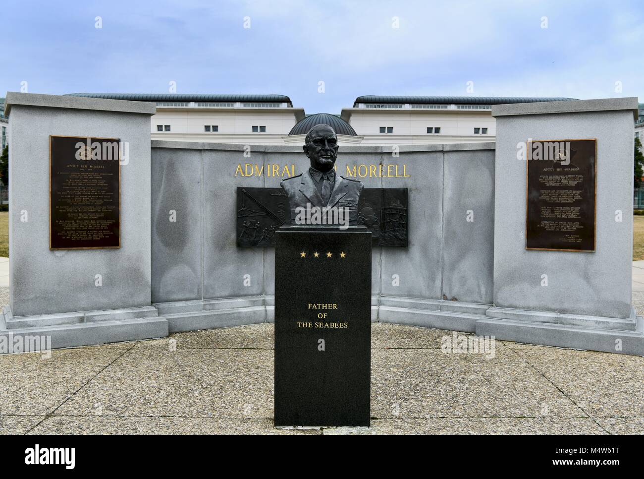 L'amiral Ben Moreell "Le père des Seabees' statue au United States Naval Academy, Annapolis, MD, USA Banque D'Images
