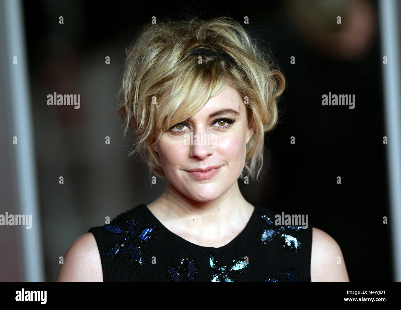 Greta Gerwig assistant à l'EE British Academy Film Awards s'est tenue au Royal Albert Hall, Kensington Gore, Kensington, Londres. ASSOCIATION DE PRESSE Photo. Photo date : dimanche 18 février, 2018. Voir PA Story SHOWBIZ BAFTA. Crédit photo doit se lire : Yui Mok/PA Wire. Banque D'Images