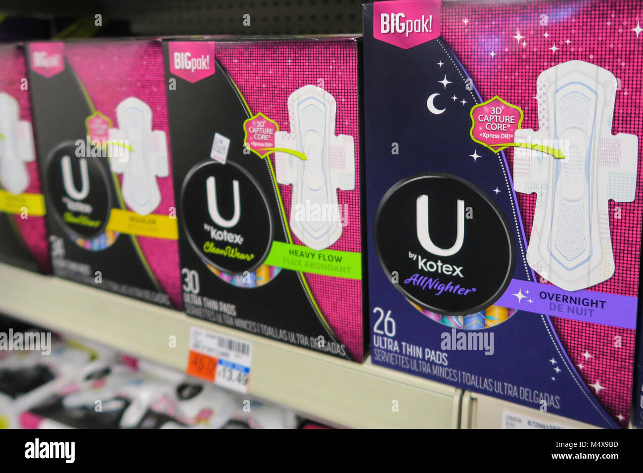 Tampons kotex Banque de photographies et d’images à haute résolution
