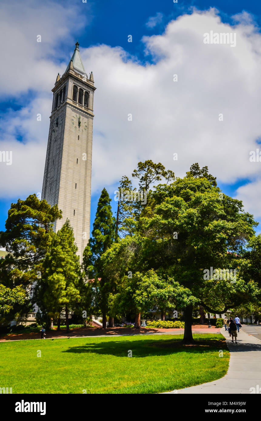 Sather tower Banque de photographies et d’images à haute résolution - Alamy