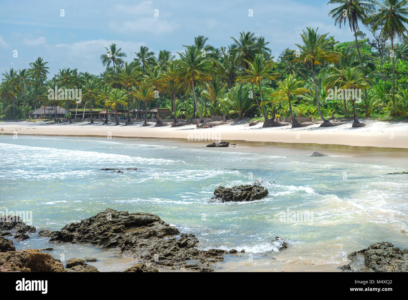 L'heure d'été scène de plage paradis tropical dans Itacare Banque D'Images
