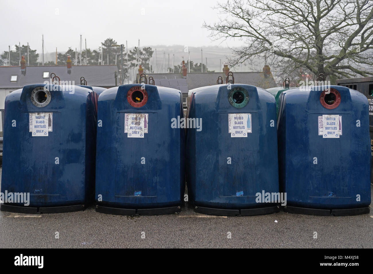 Le recyclage du verre. Banque D'Images