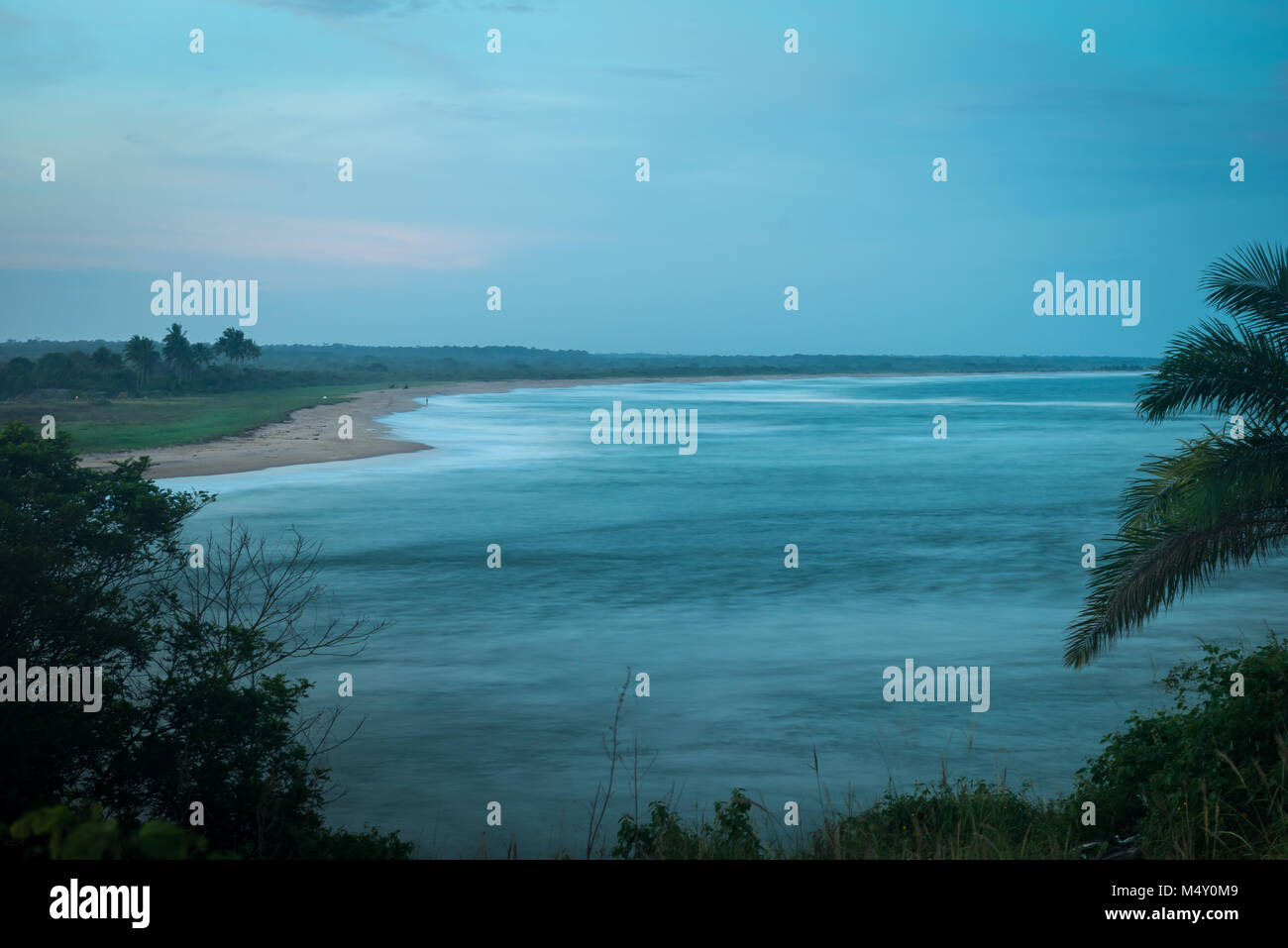 Vue de la rivière à Itacare Bahia Banque D'Images