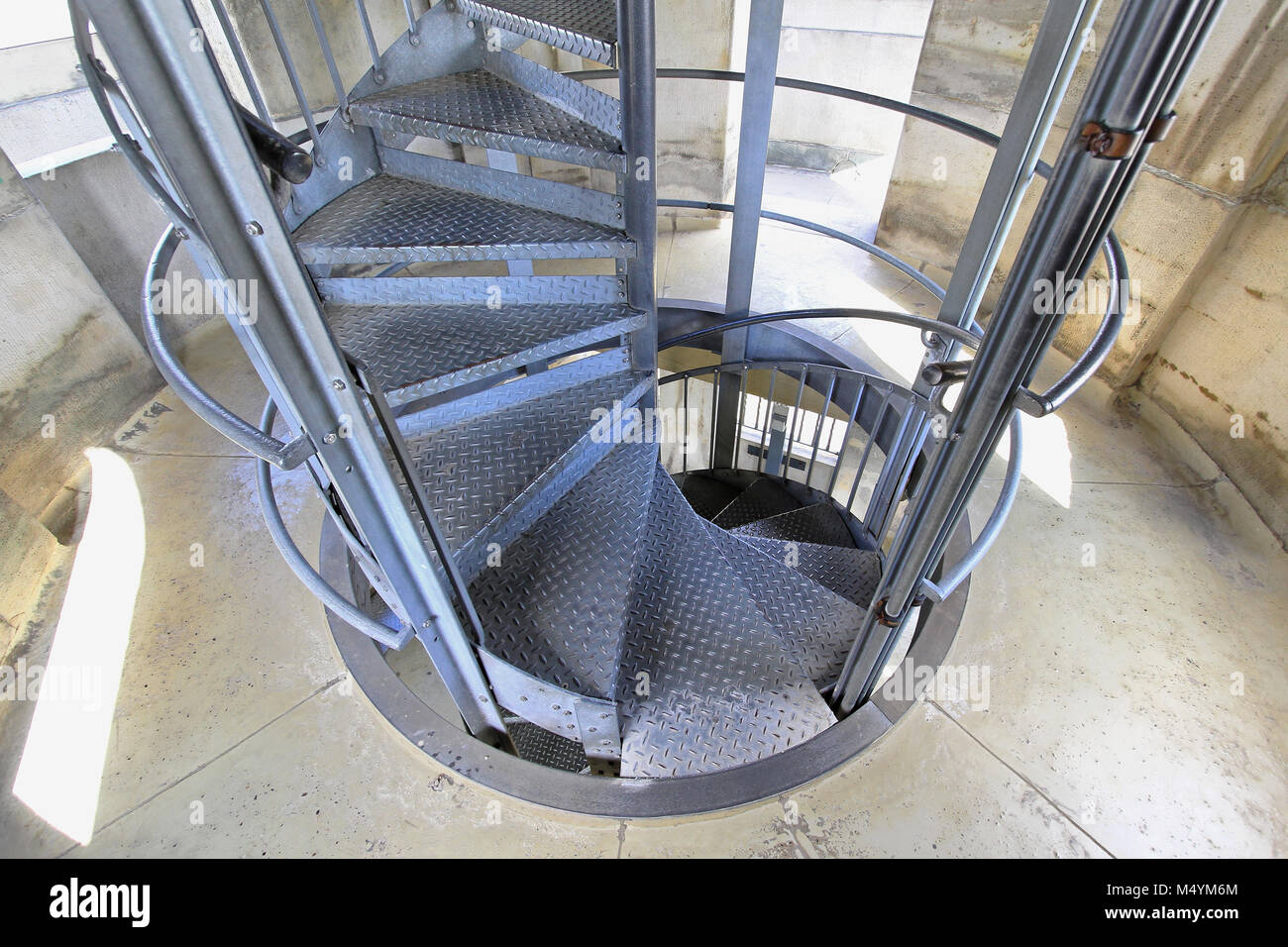 Escaliers en métal Banque D'Images