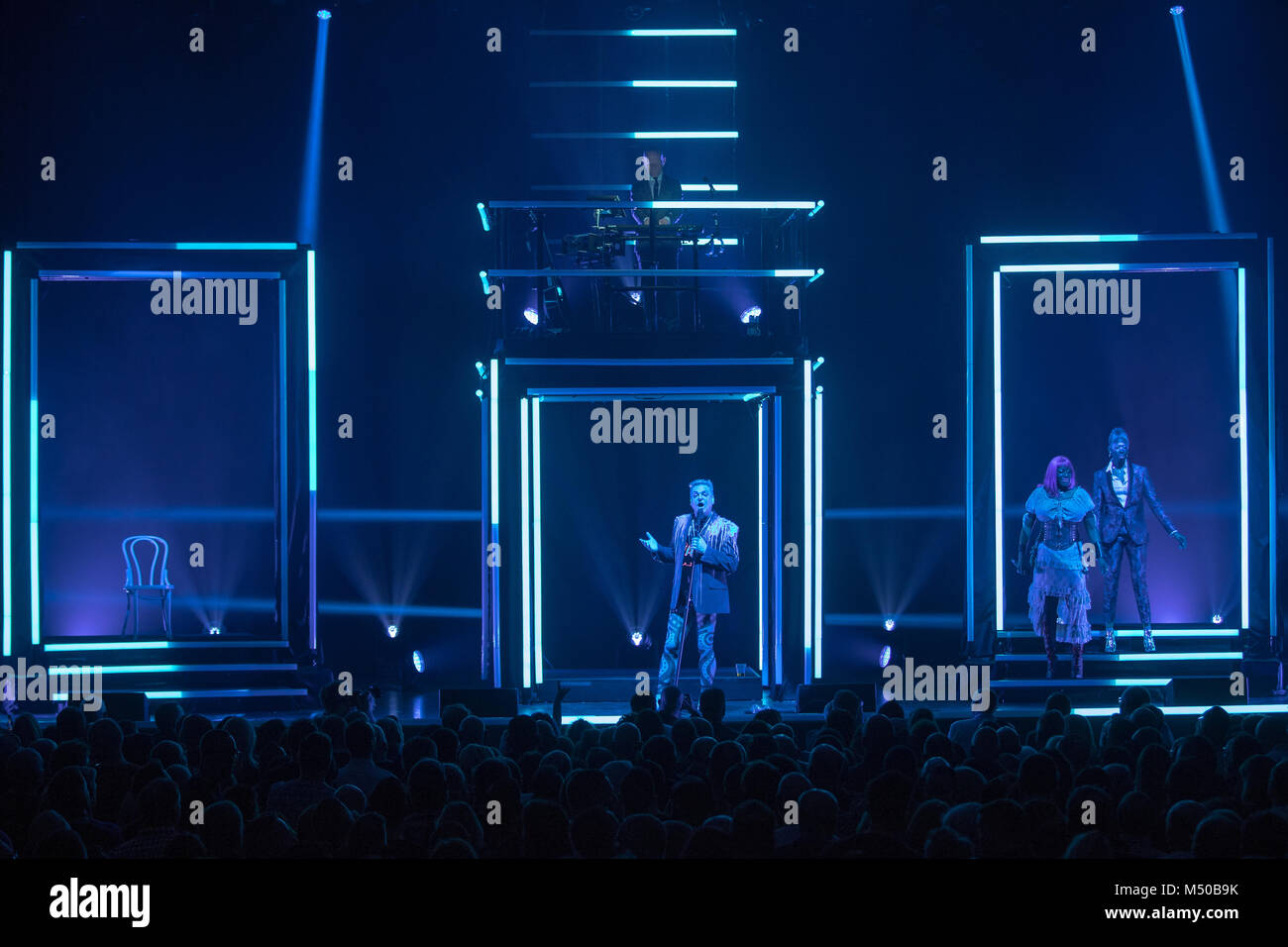 Brighton, UK. Feb 19, 2018. Andy Bell et Vince Clarke, d'effacement, de l'exécution du Brighton Dome, England Crédit : Jason Richardson/Alamy Live News Banque D'Images