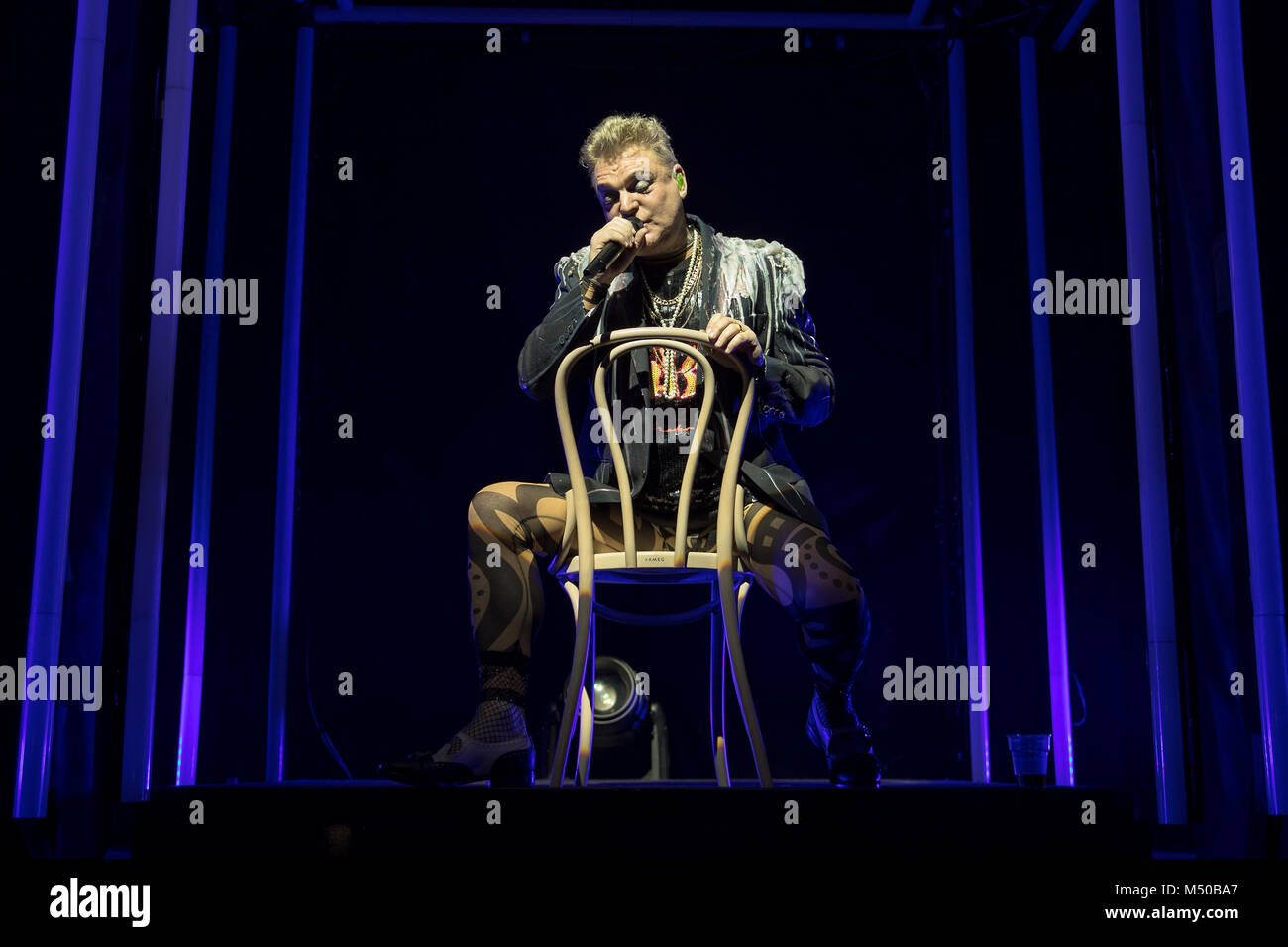 Brighton, UK. Feb 19, 2018. Andy Bell d'effacement, de l'exécution du Brighton Dome, England Crédit : Jason Richardson/Alamy Live News Banque D'Images