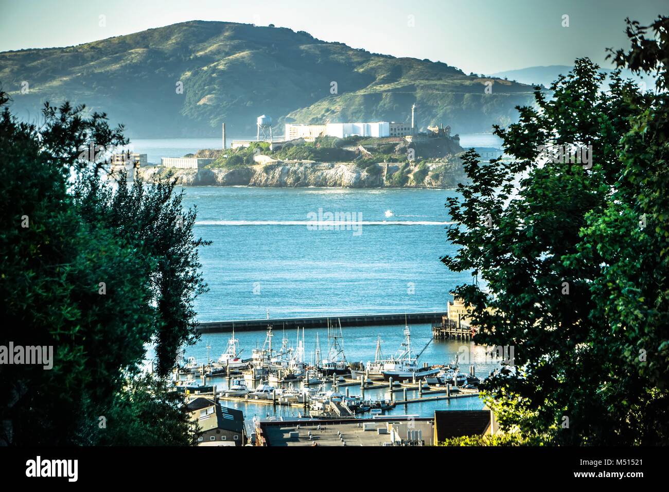 Les quartiers de la ville de San Francisco et sur la rue aux beaux jours Banque D'Images