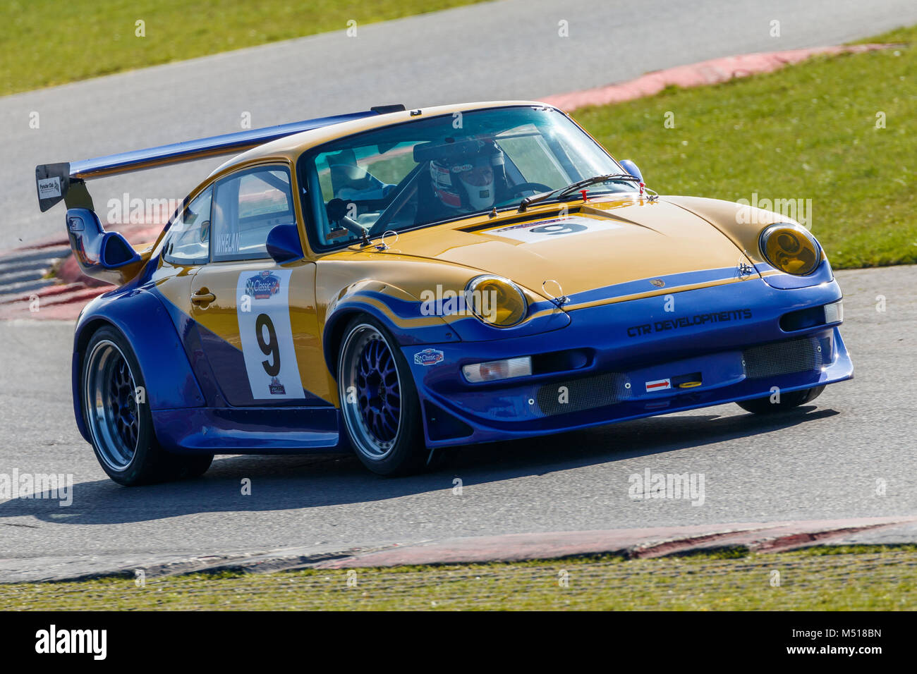 1998 Porsche 911 RSR 993 pilote avec David Whelan, lors de la SCLC Modern Classics course à Snetterton Motor Circuit, Norfolk, Royaume-Uni. Banque D'Images