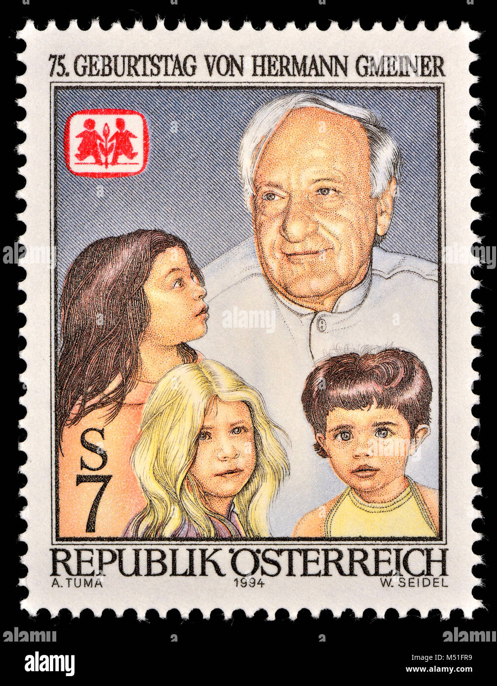 Timbre autrichien (1994) : Hermann Gmeiner (1919 - 1986) et le philanthrope autrichien fondateur de SOS Villages d'enfants. Banque D'Images