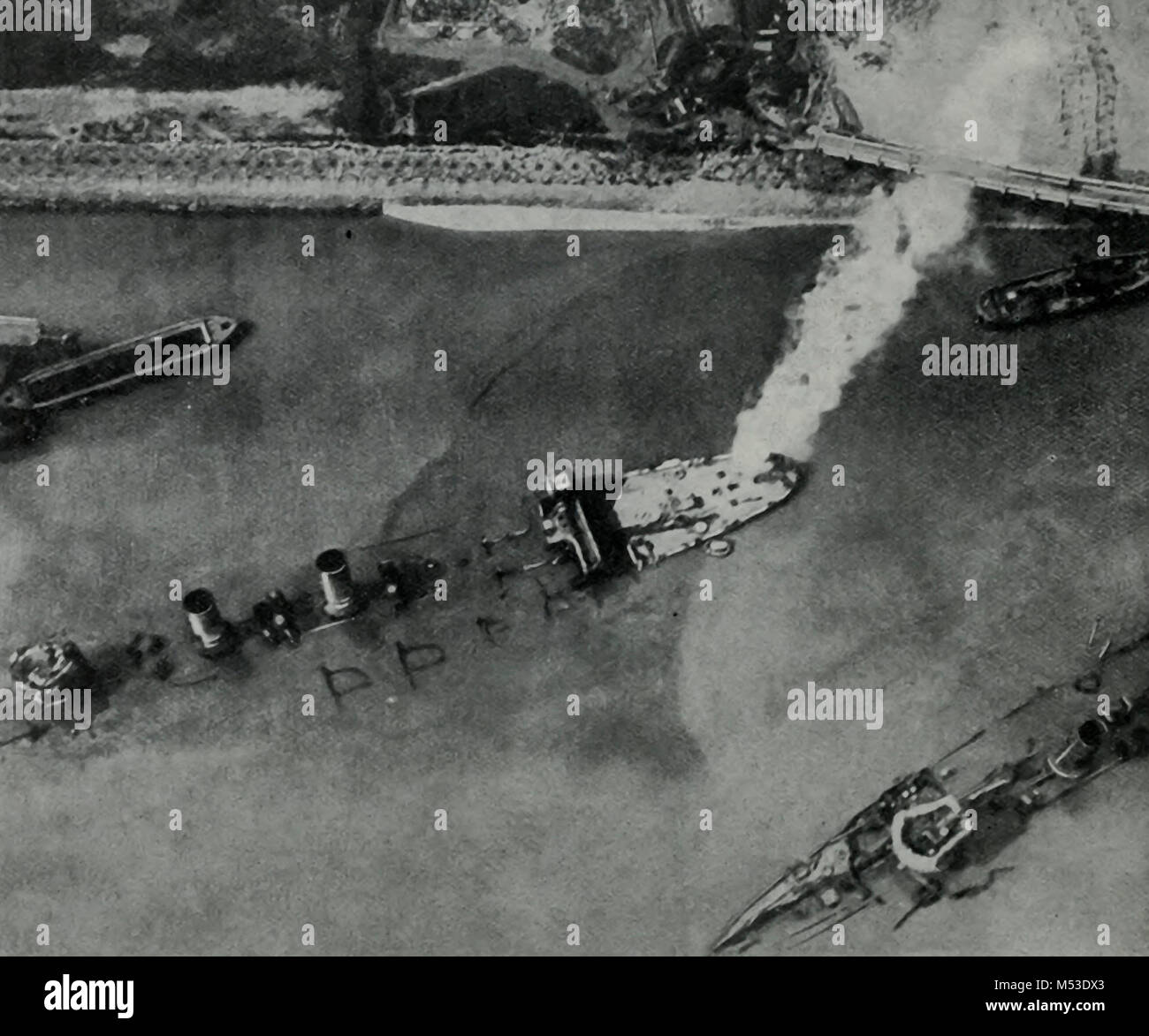 Le port de Zeebrugge en Blockships, 1918 - tentative de la Royal Navy pour bloquer les ports d'Ostende et de Zeebrugge Banque D'Images